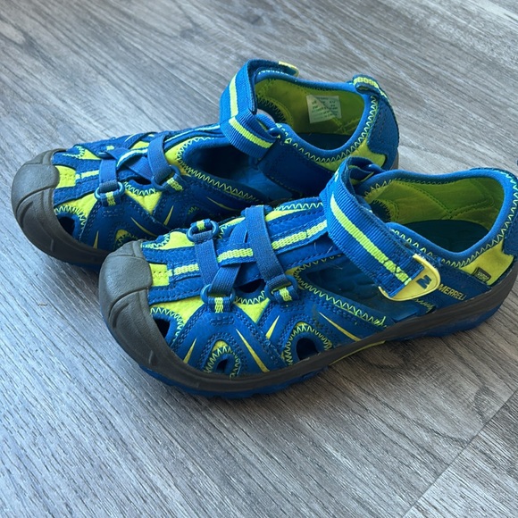 Merrill Hydro rubber bottom sandals youth size 2 - Picture 2 of 8